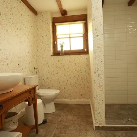 Karolina Vendeghaz 3*