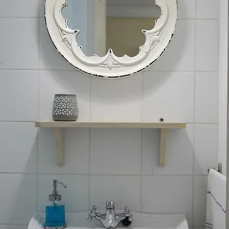 Karolina Vendeghaz 3*