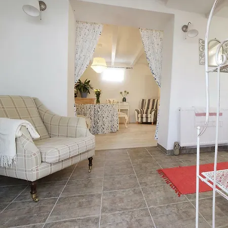 Karolina Vendeghaz 3* Szentes