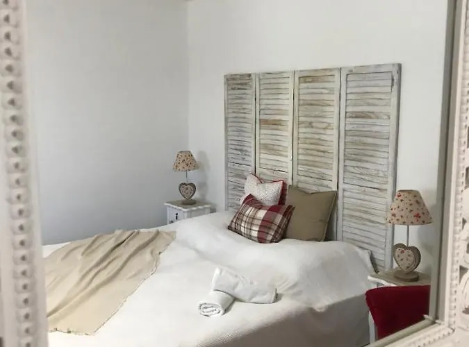 Konukevi Karolina Vendeghaz 3*