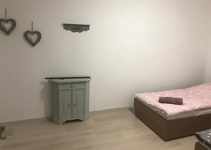 Karolina Vendeghaz 3* Szentes